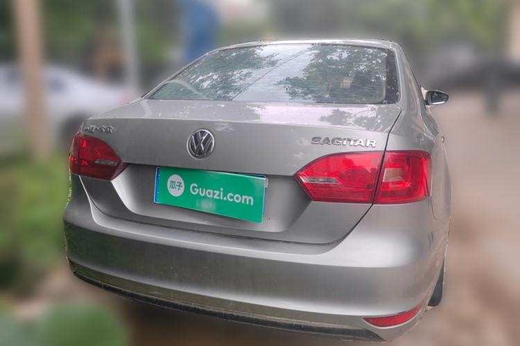 Used Volkswagen Sagitar 2012 1.6L Manual Comfort Model Rear