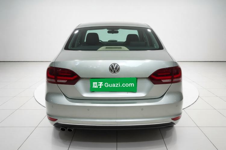 Used Volkswagen Sagitar 2012 1.4TSI Automatic Luxury Edition Rear