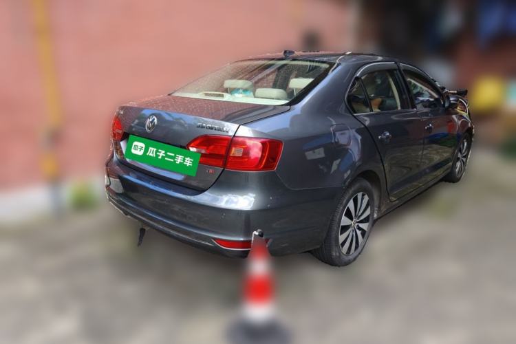Used Volkswagen Sagitar 2012 1.8TSI Automatic Flagship Edition Rear Right 45 Deg