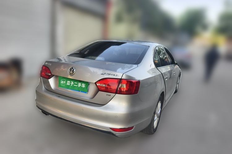 Used Volkswagen Sagitar 2012 1.4TSI Manual Luxury Model Rear Right 45 Deg