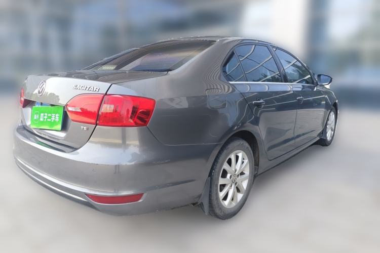 Used Volkswagen Sagitar 2012 1.4TSI Manual Luxury Model Rear Right 45 Deg