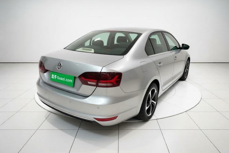 Used Volkswagen Sagitar 2012 1.4TSI Automatic Luxury Edition Rear Right 45 Deg