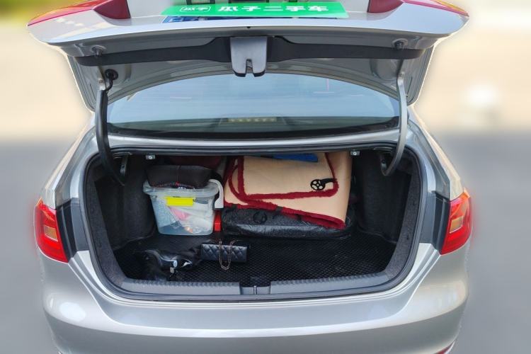 Used Volkswagen Sagitar 2012 1.6L Automatic Comfort Edition Trunk