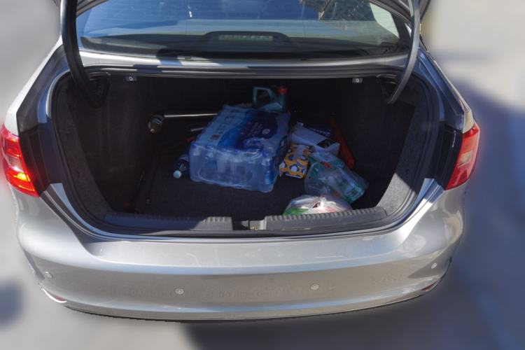 Used Volkswagen Sagitar 2012 1.6L Automatic Comfort Edition Trunk