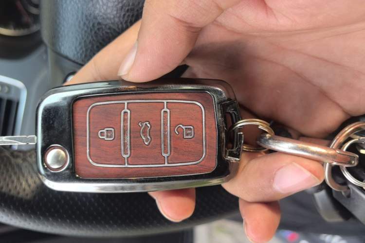 Used Volkswagen Sagitar 2012 1.4TSI Automatic Flagship Edition Vehicle Key