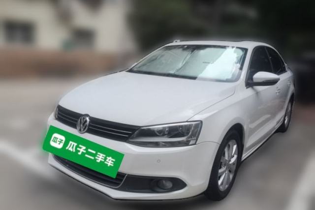 Used Volkswagen Sagitar 2012 1.4TSI Automatic Luxury Edition