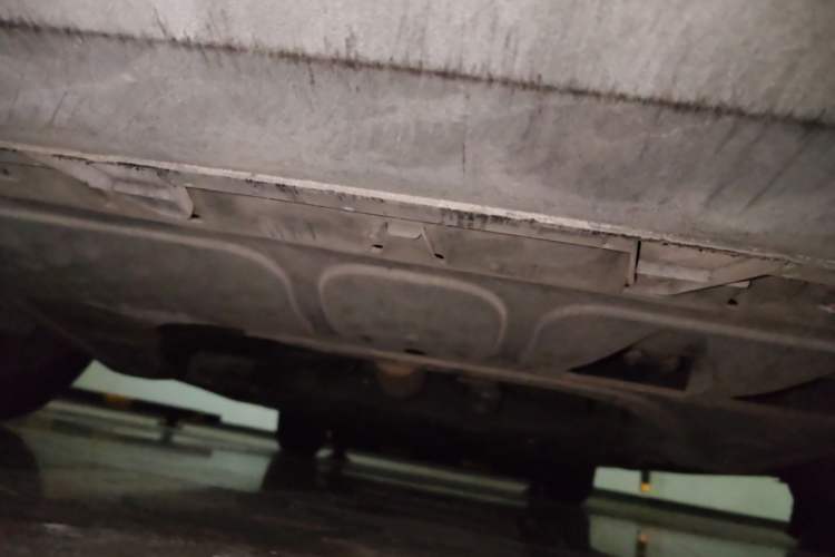 Used Volkswagen Sagitar 2012 1.6L Manual Comfort Model Chassis Front