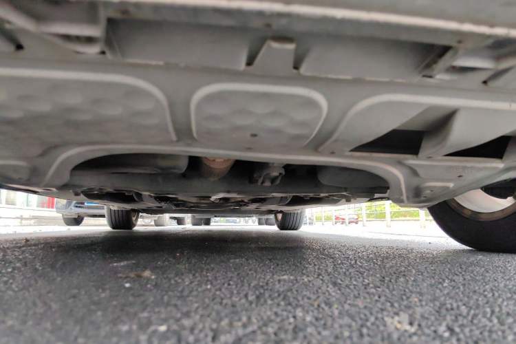 Used Volkswagen Sagitar 2012 1.6L Automatic Comfort Edition Chassis Front