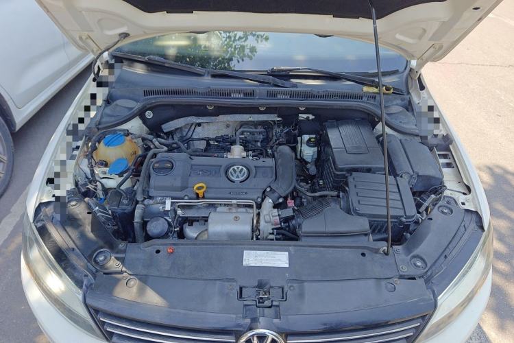 Used Volkswagen Sagitar 2012 1.4TSI Automatic Fashion Edition Engine Bay