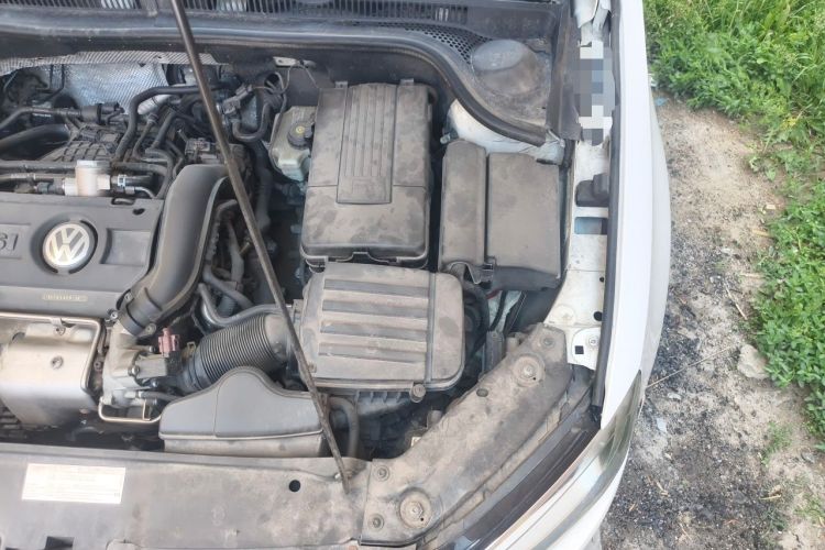 Used Volkswagen Sagitar 2012 1.4TSI Automatic Flagship Edition Engine Bay Left