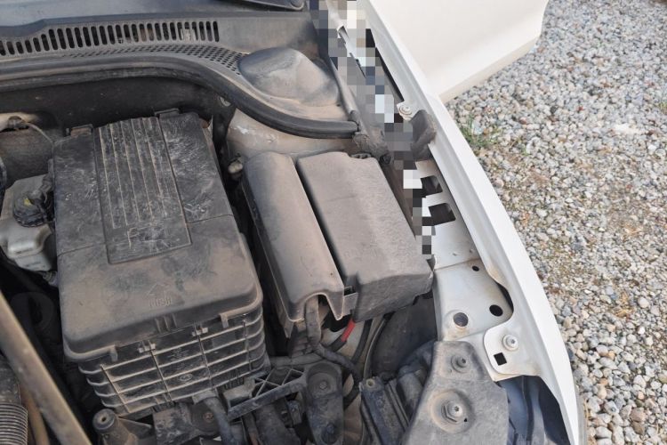 Used Volkswagen Sagitar 2012 1.6L Automatic Comfort Edition Engine Bay Left