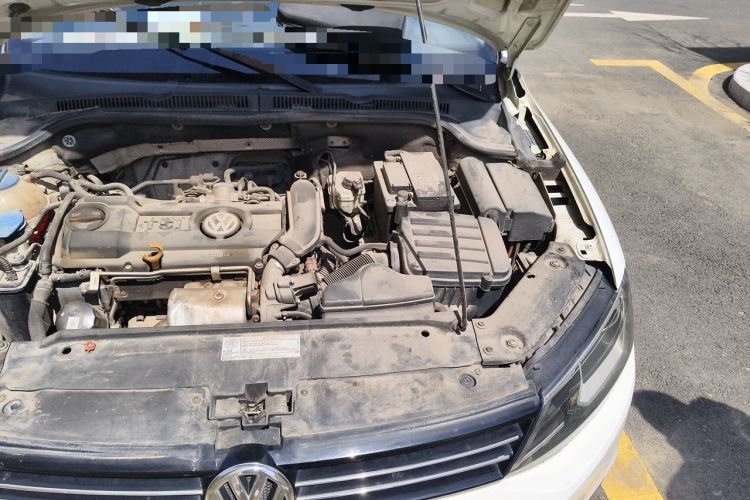 Used Volkswagen Sagitar 2012 1.4TSI Manual Luxury Model Engine Bay Left