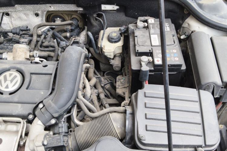 Used Volkswagen Sagitar 2012 1.4TSI Manual Luxury Model Engine Bay Left