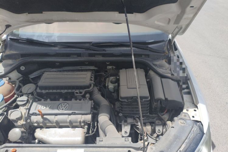 Used Volkswagen Sagitar 2012 1.6L Automatic Comfort Edition Engine Bay Left