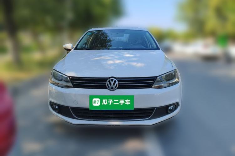 Used Volkswagen Sagitar 2012 1.6L Automatic Comfort Edition Front