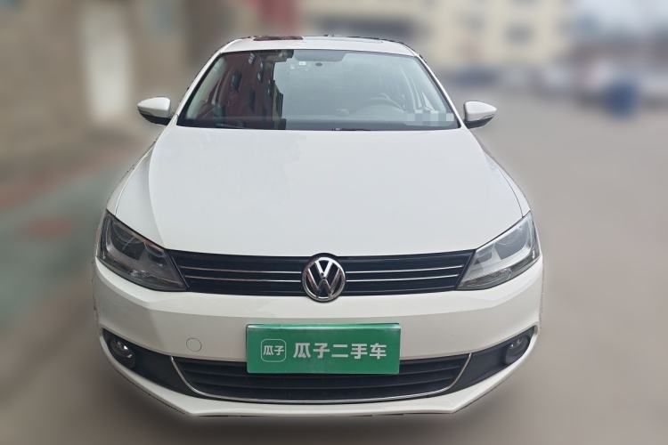 Used Volkswagen Sagitar 2012 1.6L Automatic Comfort Edition Front