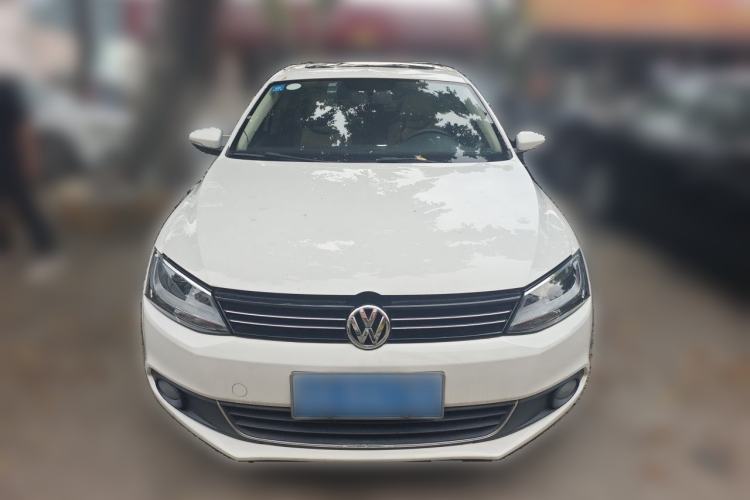 Used Volkswagen Sagitar 2012 1.6L Automatic Comfort Edition Front
