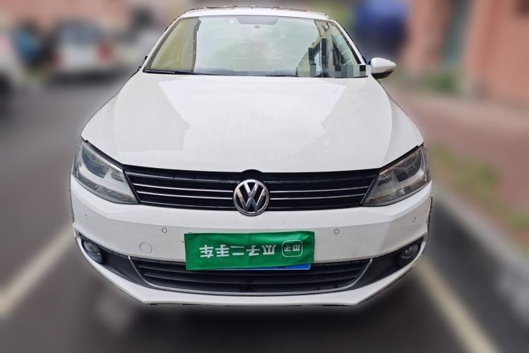 Used Volkswagen Sagitar 2012 1.4TSI Automatic Luxury Edition Front