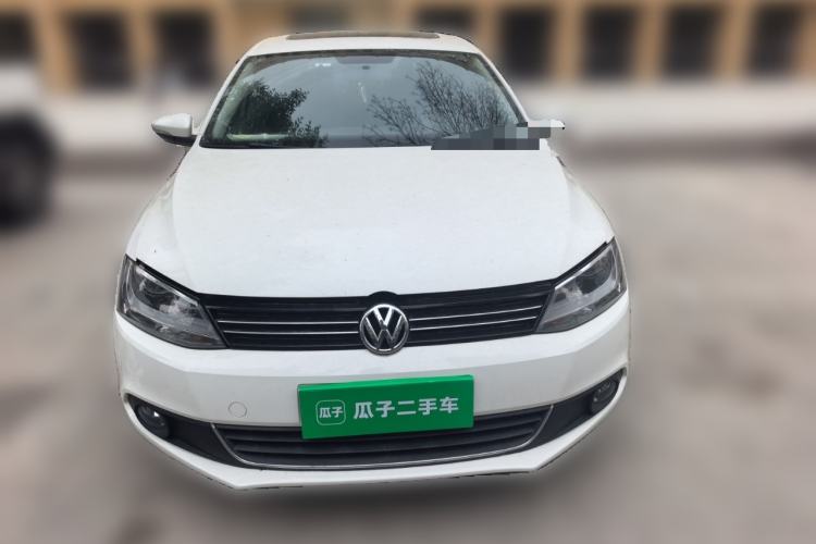 Used Volkswagen Sagitar 2012 1.6L Automatic Comfort Edition Front