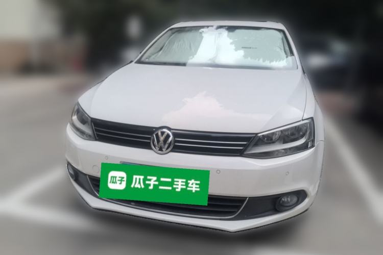 Used Volkswagen Sagitar 2012 1.4TSI Automatic Luxury Edition Front