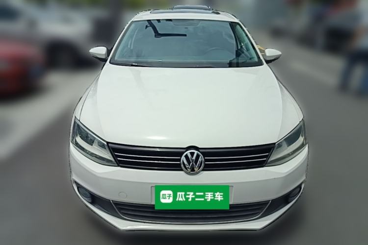 Used Volkswagen Sagitar 2012 1.6L Automatic Comfort Edition Front