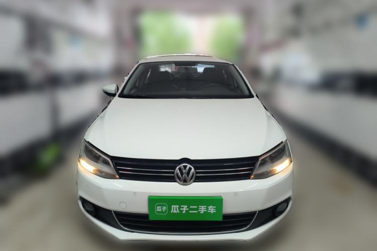 Used Volkswagen Sagitar 2012 1.4TSI Automatic Luxury Edition Front