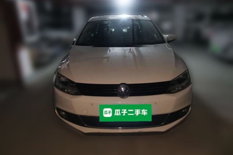 Used Volkswagen Sagitar 2012 1.4TSI Automatic Luxury Edition Front