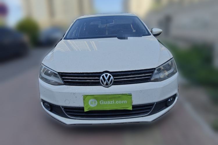 Used Volkswagen Sagitar 2012 1.4TSI Manual Luxury Model Front