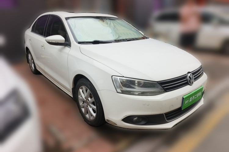 Used Volkswagen Sagitar 2012 1.6L Automatic Comfort Edition Front Right 45 Deg