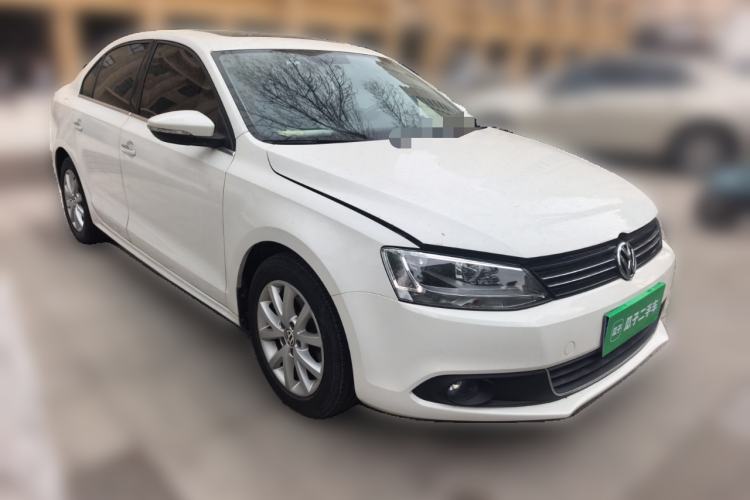 Used Volkswagen Sagitar 2012 1.6L Automatic Comfort Edition Front Right 45 Deg