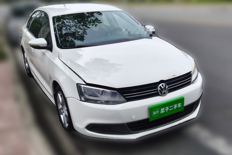 Used Volkswagen Sagitar 2012 1.6L Automatic Fashion Edition Front Right 45 Deg