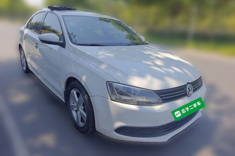 Used Volkswagen Sagitar 2012 1.4TSI Automatic Fashion Edition Front Right 45 Deg