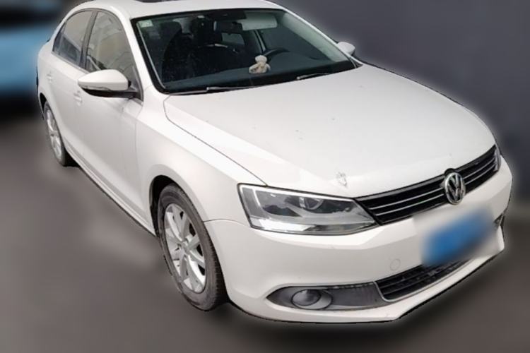 Used Volkswagen Sagitar 2012 1.6L Automatic Comfort Edition Front Right 45 Deg