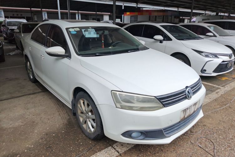 Used Volkswagen Sagitar 2012 1.6L Manual Comfort Model Front Right 45 Deg