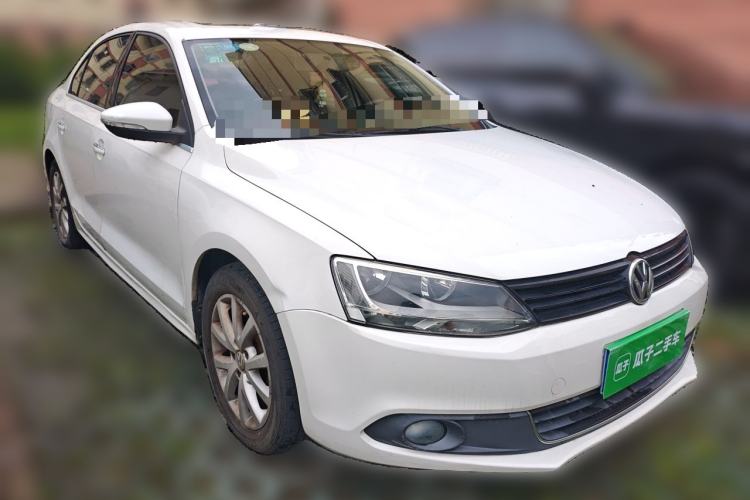 Used Volkswagen Sagitar 2012 1.6L Automatic Comfort Edition Front Right 45 Deg
