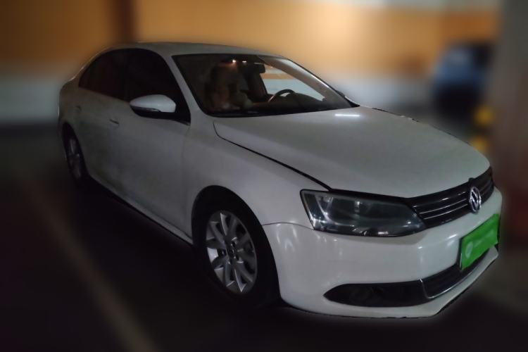 Used Volkswagen Sagitar 2012 1.6L Manual Comfort Model Front Right 45 Deg