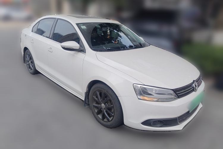 Used Volkswagen Sagitar 2012 1.6L Automatic Comfort Edition Front Right 45 Deg