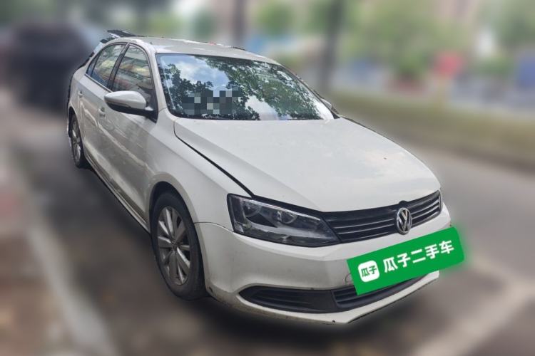 Used Volkswagen Sagitar 2012 1.6L Automatic Fashion Edition Front Right 45 Deg