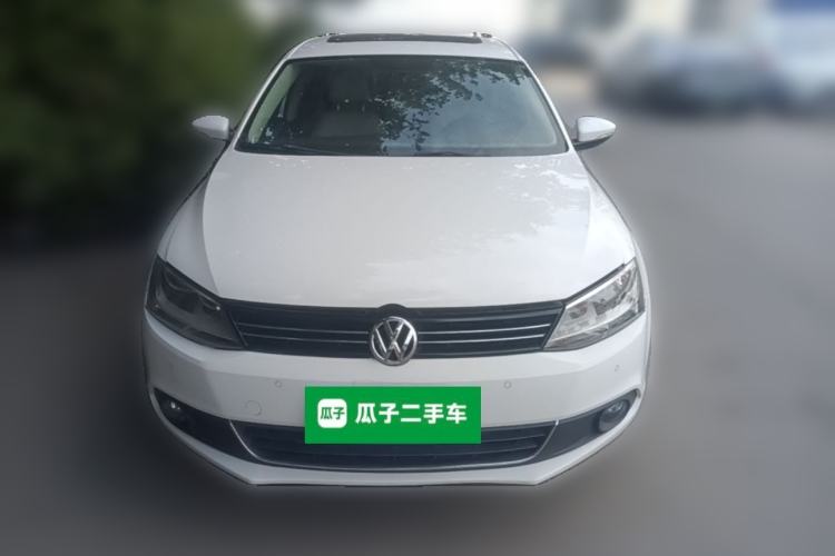 Used Volkswagen Sagitar 2012 1.4TSI Automatic Luxury Edition Front