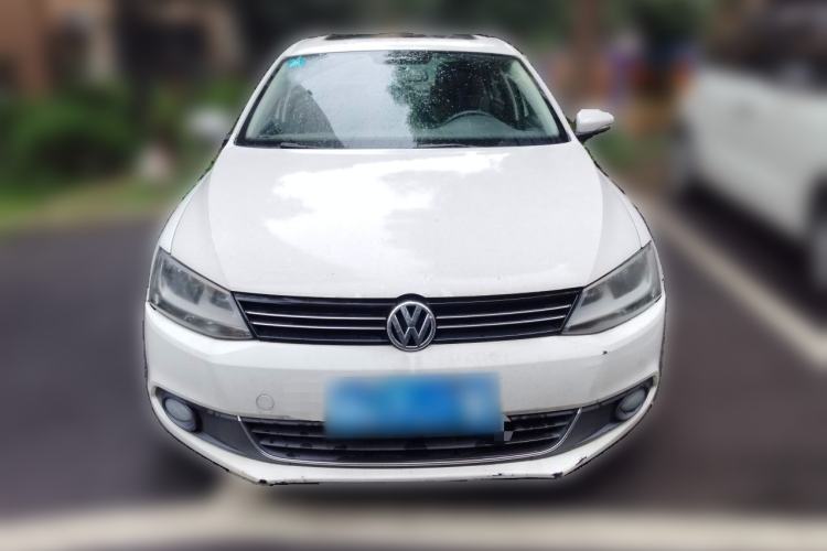 Used Volkswagen Sagitar 2012 1.6L Manual Comfort Model Front