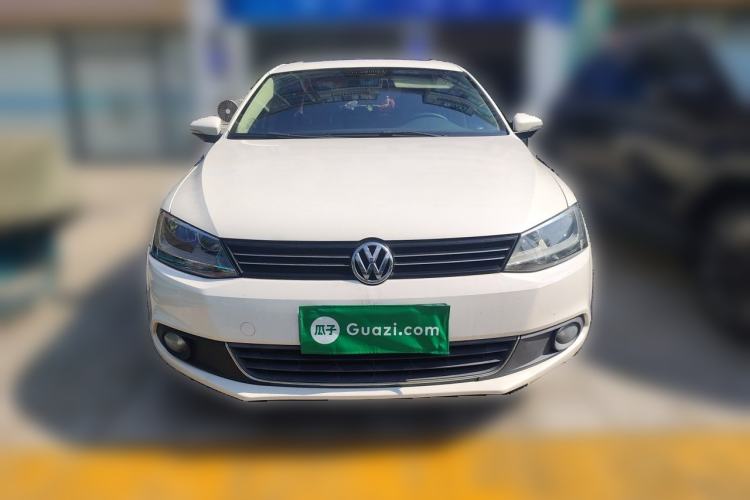 Used Volkswagen Sagitar 2012 1.6L Automatic Comfort Edition Front