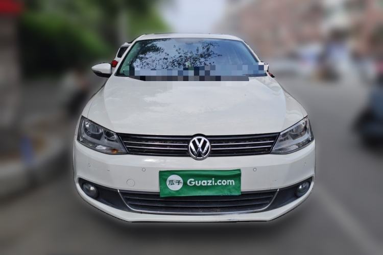 Used Volkswagen Sagitar 2012 1.8TSI Automatic Flagship Edition Front