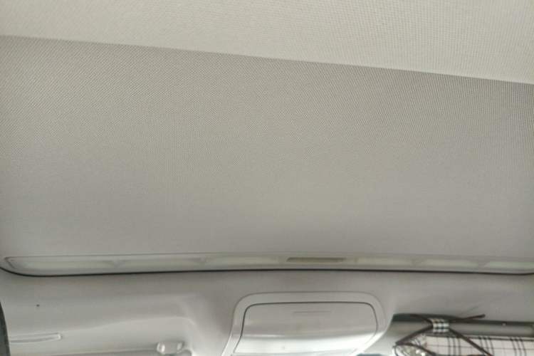 Used Volkswagen Sagitar 2012 1.6L Automatic Comfort Edition Headliner