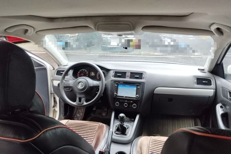 Used Volkswagen Sagitar 2012 1.6L Manual Comfort Model Headliner