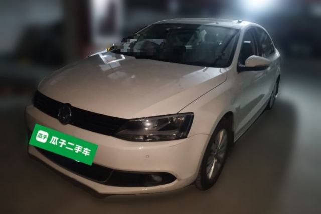 Used Volkswagen Sagitar 2012 1.4TSI Automatic Luxury Edition