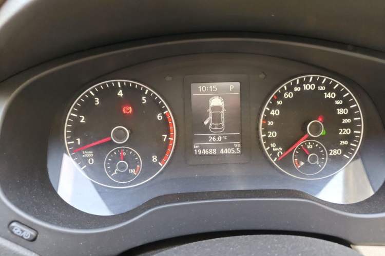 Used Volkswagen Sagitar 2012 1.4TSI Automatic Flagship Edition Instrument Cluster