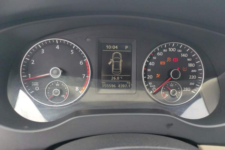 Used Volkswagen Sagitar 2012 1.8TSI Automatic Flagship Edition Instrument Cluster