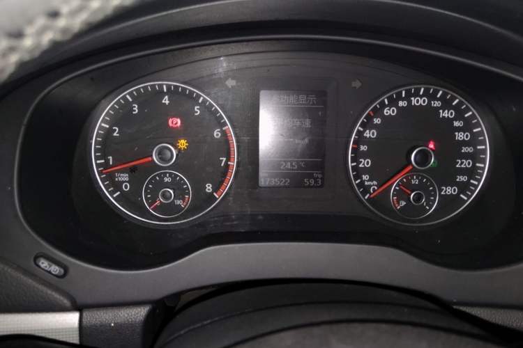 Used Volkswagen Sagitar 2012 1.4TSI Automatic Luxury Edition Instrument Cluster