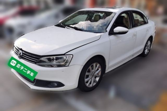 Volkswagen Sagitar 2012 1.6L Automatic Comfort Edition с пробегом