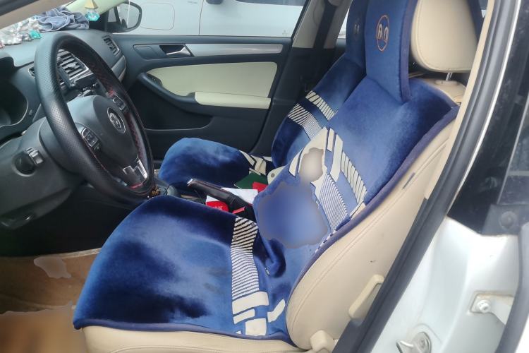 Used Volkswagen Sagitar 2012 1.4TSI Automatic Luxury Edition Left Front Seat